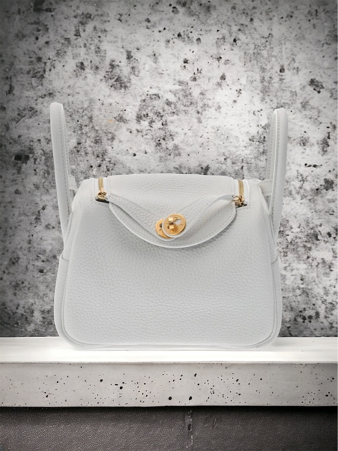 Hermes Mini Lindy New White Gold Hardware Taurillon Clemence Shoulder Handbag B 2023 [Unused]