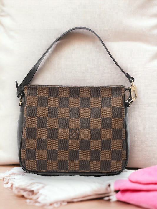 Louis Vuitton LV Truth Makeup Accessories Pouch Handbag N51982 Damier Brown [Used]