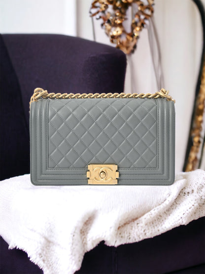 Chanel CC Quilted Boy Chanel Medium 25cm Chain Shoulder Bag Gray Gold Hardware A67086 Lambskin [Used]