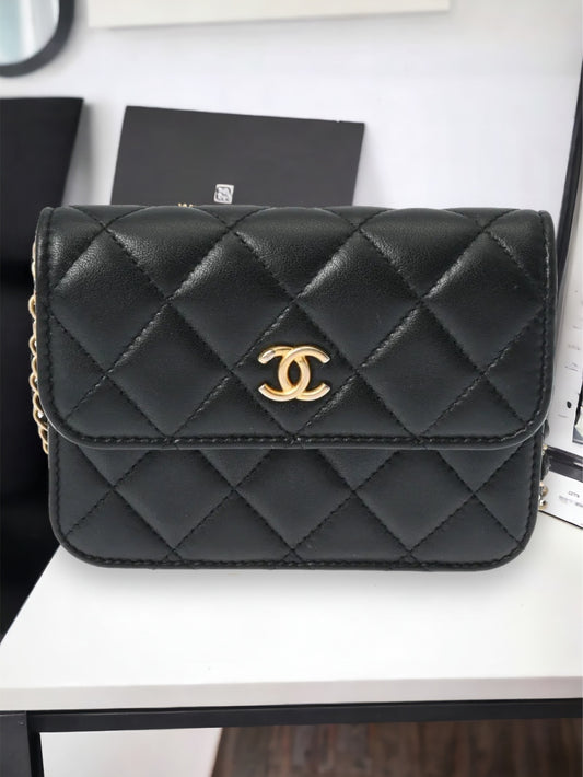 Chanel Quilted CC Chain Shoulder Bag Crossbody AP1628 Lambskin Black [Used]