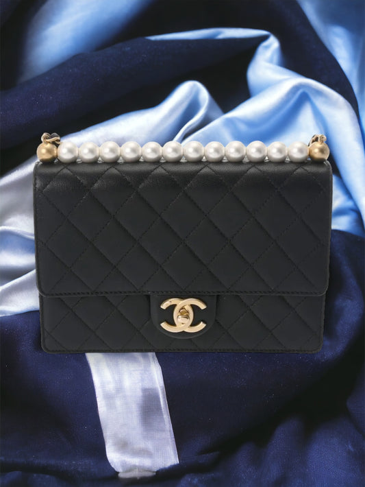 Chanel Quilted CC Boy Chanel Medium GHW Shoulder Bag Crossbody AS0585 Calfskin Leather Black [Used]