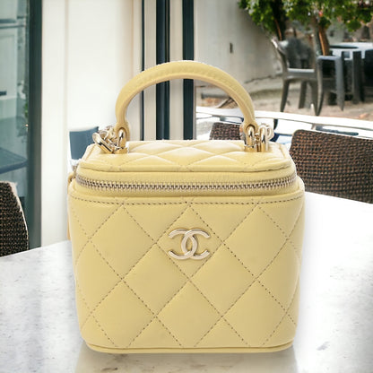 Chanel Quilted CC Small Vanity Case Chain Shoulder Bag Croosbody AP2198 Lambskin Leather Yellow [Almost New]