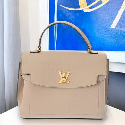 Louis Vuitton LV Lockme Ever MM 2 way Shoulder Handbag M56094 Taurillon Leather Greige Gray [Used]