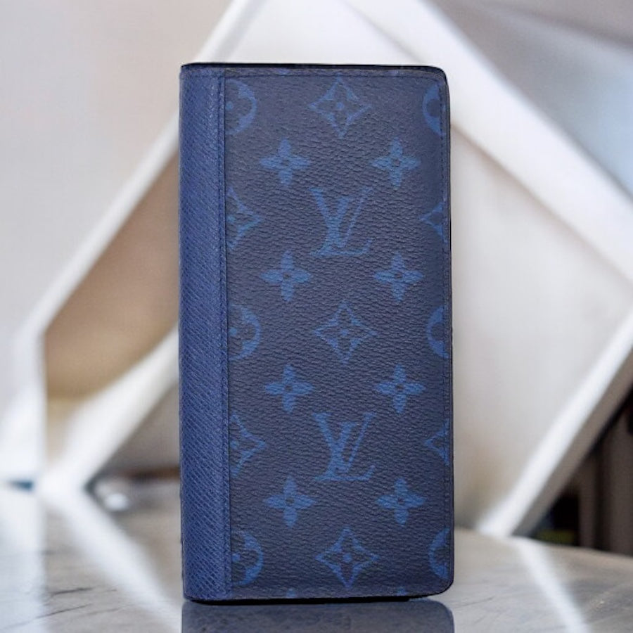 Louis Vuitton LV Portefeuille Brazza Long Wallet M30297 Taigarama Leather Cobalt Blue [Used]