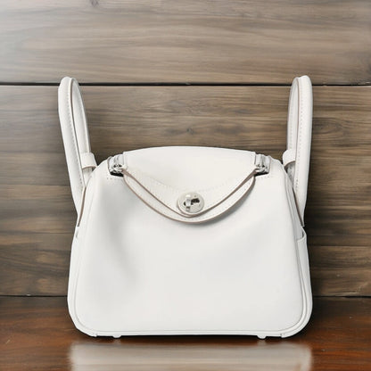 Hermes Mini Lindy SHW Shoulder Handbag Swift Leather Griper Grimeyer White Gray Stamp W 2024 [Unused]