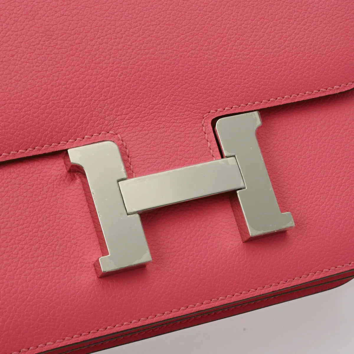 Hermes Constance Mini 18 Rose Azalea Palladium Hardware Evercolor Leather Shoulder Bag [Used]