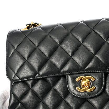 Chanel Quilted CC Classic Flap Medium 25cm Chain Shoulder Bag Vintage Lambskin Black [Used]